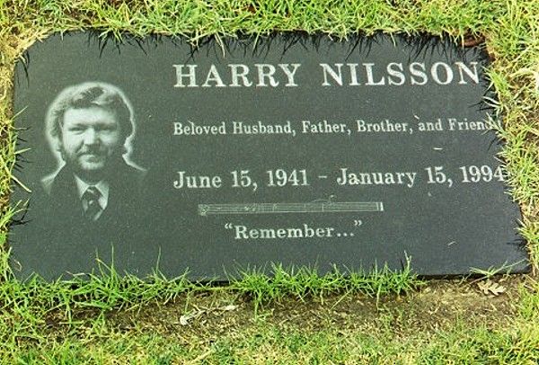 Harry Nilsson's grave