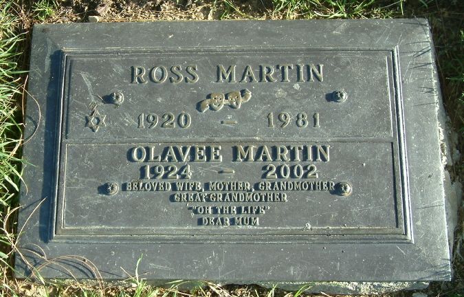 Ross Martin grave