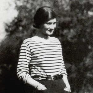 Coco Chanel Death Cause and Date