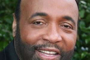 Andrae Crouch Death Cause and Date