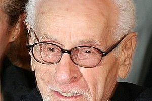 Eli Wallach Death Cause and Date