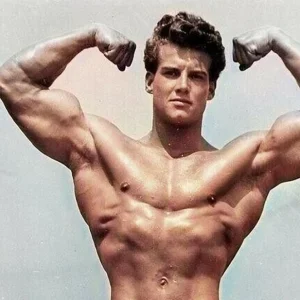 Young Steve Reeves, actor and bodybuilder, showing his muscular body
