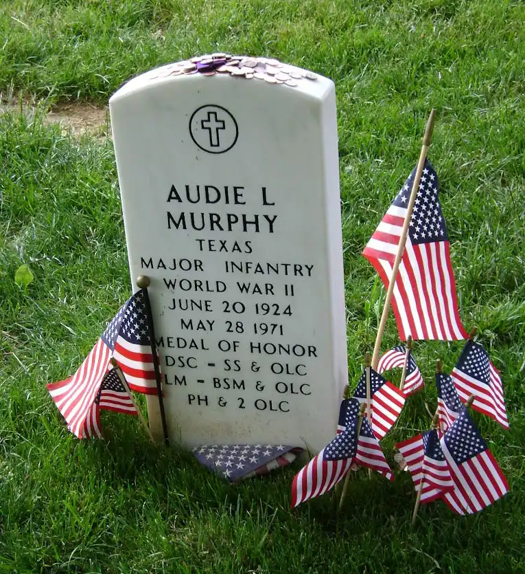 Audie Murphy grave